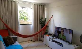 Imagem 1: Quarto e sala na Ponta Verde