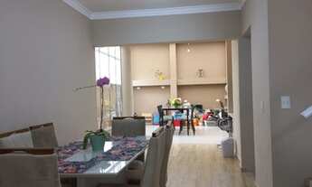 Imagem 7: Casa de condomínio sobrado para aluguel possui 122 metros quadrados com 3 quartos