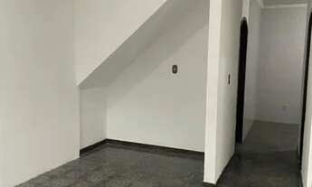 Imagem 2: Alugo casa tipo Térrea muito espaçosa com uma vaga de garagem