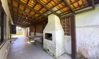 Imagem 6: Casa para aluguel com 180 metros quadrados com 2 quartos em Barra do Sai - Itapoá - SC