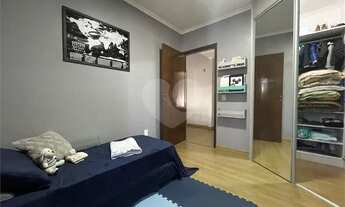 Imagem 4: Lindo sobrado com 4 dormitórios e piscina