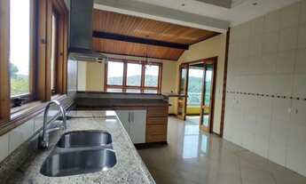 Imagem 5: Casa em condomínio fechado com 6 suítes e segurança 24 horas na Serra da Cantareira - SP