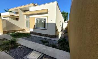 Imagem 2: Excelente casa linear com pé direito duplo e quintal, bom espaço para área gourmet , 3 qua