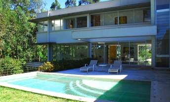 Imagem: Linda Casa para locação ou venda em um