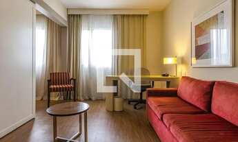 Imagem 2: Apartamento para Aluguel - Alphaville, 1 Quarto, 40 m2