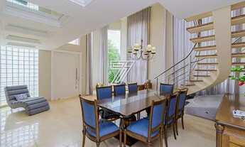 Imagem 7: Casa de condomínio para venda possui 450 metros quadrados com 4 quartos