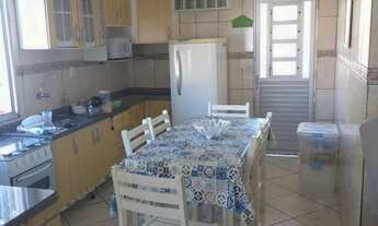 Imagem 3: Pessoa pra dividir casa grande a 100m da Praia da Barra da Lagoa