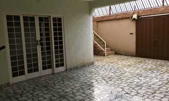 Imagem 5: QR 317, Sobrado esquina com 6 quartos sendo 2 suites R$ 430.000