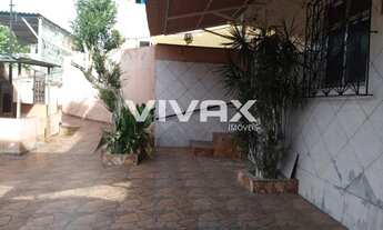 Imagem 3: Pilares - Rua Jacinto Rebelo - Casa Duplex Fundos - Quintal Frontal - Sala 2 Quartos Copa