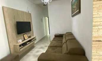 Imagem 3: Casa 2 Dormitórios Mobiliada e Equipada com Piscina Para Locação Anual no/Centro de Balneá