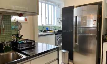 Imagem 3: Leblon - Rainha Guilhermina - quadra da praia - reformado 75m2 1 vaga