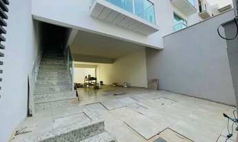 Imagem 2: Casa à venda, 3 quartos, 1 suíte, 4 vagas, Cabral - Contagem/MG