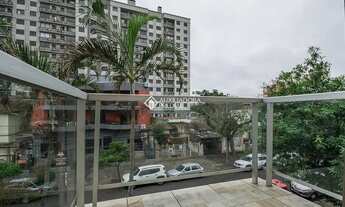 Imagem 6: Apartamento para aluguel possui 75 metros quadrados com 2 quartos em Menino Deus - Porto A