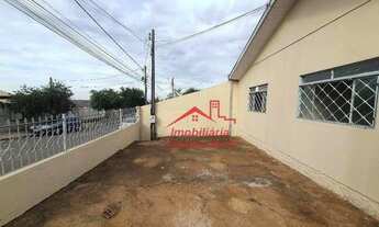 Imagem 2: Casa com 3 dormitórios para alugar, 60 m² por R$ 750,00/mês - Assis - Londrina/PR