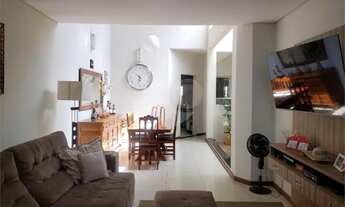 Imagem: Sobrado para venda no condomínio de alto