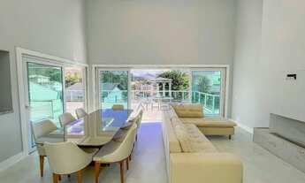 Imagem 2: Casa com 3 dormitórios à venda, 251 m² por R$ 1.390.000,00 - Tijuca - Teresópolis/RJ