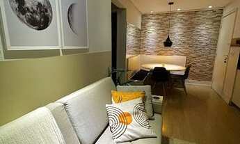 Imagem 2: 2 Dormitórios * Banheiro * Sala * Cozinha * Área de serviço * Varanda * Cód: 22258 m