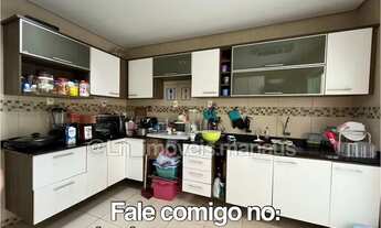 Imagem 7: Casa com quintal no Parque dez - 3 Quartos - Edícula e churrasqueira. FINANCIA!