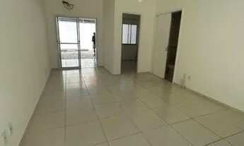 Imagem 5: Casa duplex para locação com móveis projetados e cortina nos quartos