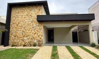 Imagem: Casa recém finalizada no condomínio Portal