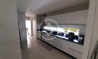 Imagem 4: FLORAIS CUIABÁ SOBRADO - 389m² - R$4.200,000,00 COM 4 QUARTOS E 5 BANHEIROS codigo: 108700