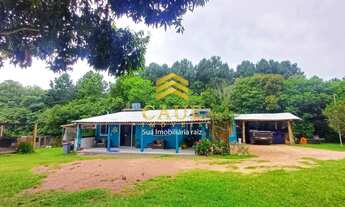 Imagem: Caue imoveis vende Sítio de Luxo em Águas