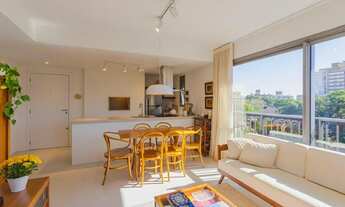 Imagem: Apartamento com 2 quartos e 1 vaga em Petrópolis