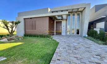 Imagem: Casa em Condomínio, 4 dormitórios em Condominio