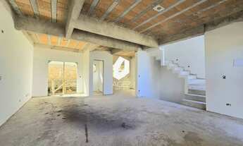 Imagem 3: SOBRADO COM 3 QUARTOS E 4 VAGAS DE GARAGEM , NO HAUER