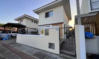 Imagem: Casa de 3 dormitórios à venda no Campeche