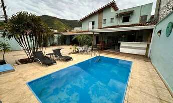 Imagem 5: Sobrado para venda com 216 metros quadrados com 4 quartos em Juquehy - São Sebastião - SP