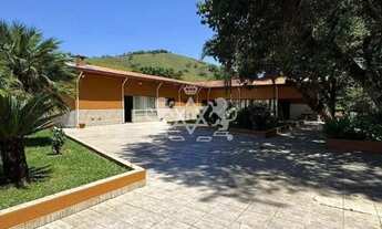 Imagem 3: Chácara à venda em Paraibuna, SP - 108.900m² - 5 quartos (sendo 1 suíte) - Lago para pesca