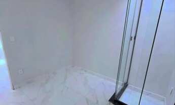 Imagem 2: Casa 2 Quartos no Bandeirantes, Com 2 Vagas - 01