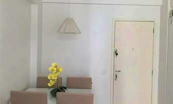 Imagem 4: Desfrute de 2 quartos aconchegantes, incluindo uma suíte privativa para o seu relaxamento