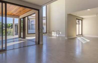 Imagem 6: Casa à venda em Campinas, Residencial Jatibela, com 4 suítes, com 489.55 m², Residencial J