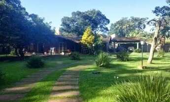 Imagem 2: Casa para venda em PARQUE SAO SEBASTIAO de 1960.00m² com 4 Quartos, 2 Suites e 5 Garagens