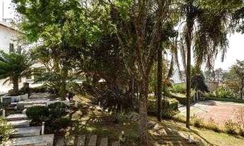 Imagem 2: Casa à venda REFORMADA! 2 lotes, 5 sts, piscina! - Granja Viana - Carapicuíba/SP