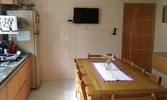 Imagem: Sobrado para venda tem 169 metros quadrados