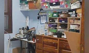 Imagem 4: Amplo sobrado com terreno excelente