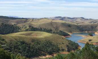 Imagem 3: BS Terrenos perto da represa