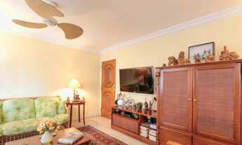 Imagem 3: Apartamento com 3 dormitórios sendo 1 suíte com 2 vagas de garagem. No bairro do Pacaembu