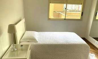 Imagem 6: Dormitório: 3 Suíte: 1 Closet: 1 Banheiro: 3 Vaga: 1 Área Útil: 250m2