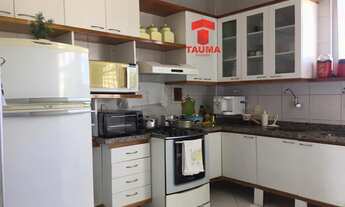 Imagem 7: Lindo apartamento, reformado, porcelanato e 02 vagas. Analisa receber carro