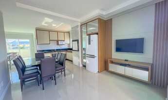 Imagem 3: Cobertura duplex para venda possui 175 metros quadrados com 3 quartos em Centro - Bombinha