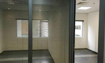 Imagem 7: Sala Comercial e 2 banheiros à Venda, 67 m²