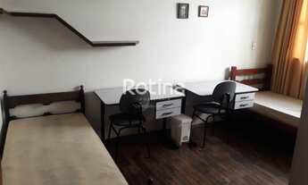 Imagem 6: Casa para aluguel, 5 quartos, 2 suítes, 2 vagas, Osvaldo Rezende - Uberlândia/MG