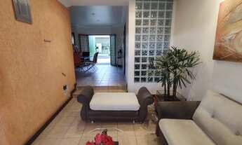 Imagem 6: Casa estilo colonial à venda, 3 quartos (reversível para 5 quartos), 3 suítes, 2 vagas, Pa