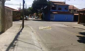 Imagem: Sobrado Esquina de 200m² com 3 suítes