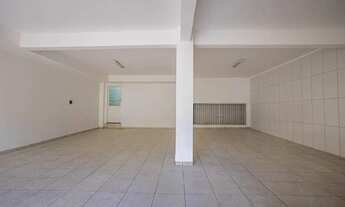 Imagem 5: Sobrado para Venda em Curitiba, Tingui, 3 dormitórios, 1 banheiro, 5 vagas