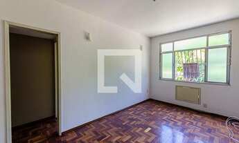 Imagem 2: Apartamento para Aluguel - Fonseca, 2 Quartos, 65 m2